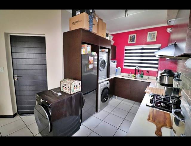 2 BEDROOM APARTMENT FOR SALE IN GREENSTONE HILL